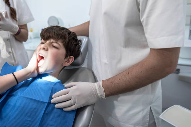 Best Emergency Tooth Extraction  in Svis, IL